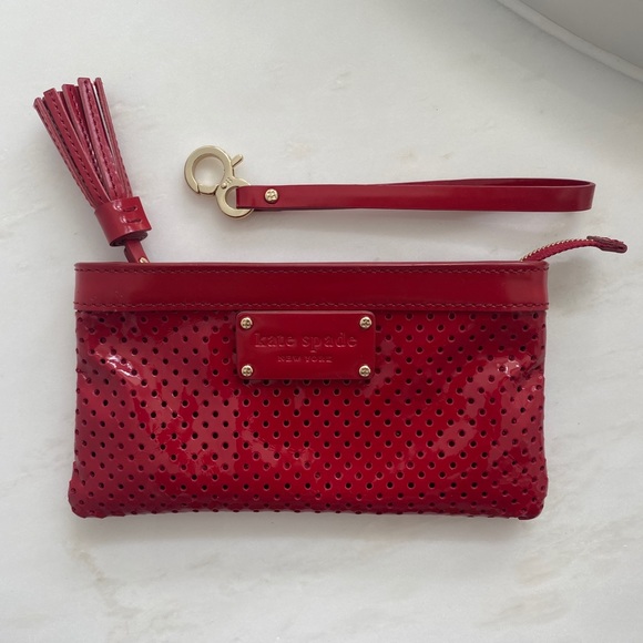 Kate Spade Red Wristlet❤️ - Picture 2 of 4
